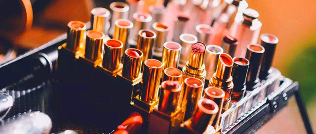 化妆品一盒一码